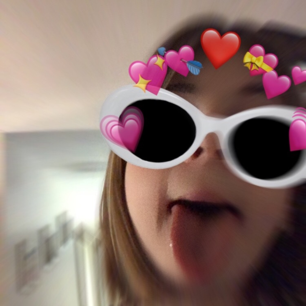 Meet your Posher, Riley